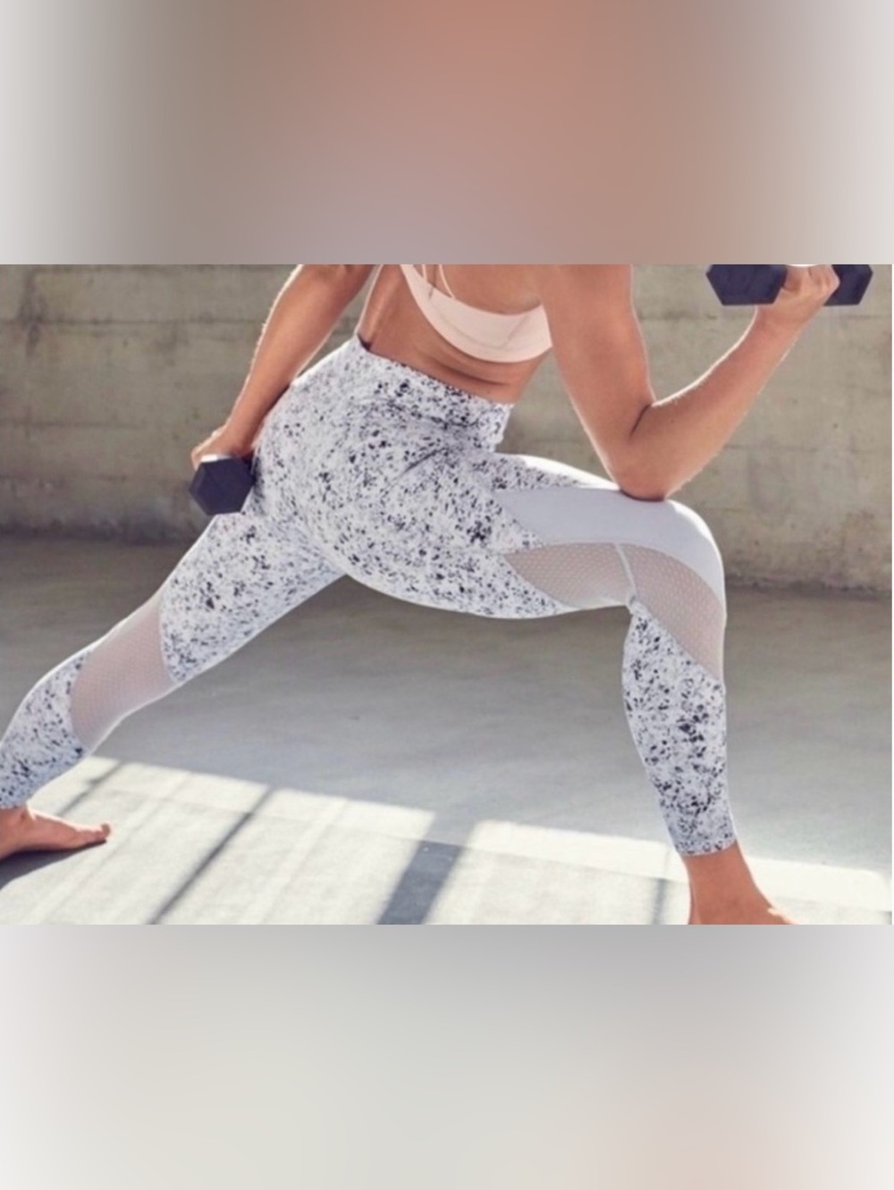 ATHLETA SALUTATION 7/8 Tight Speckled White & Gray Athletic